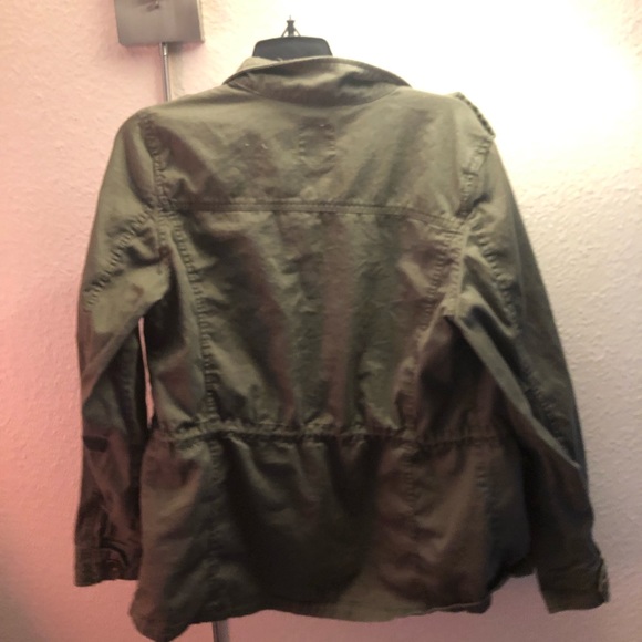 Army jacket with a twist - Picture 4 of 5